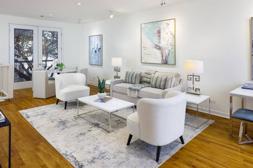 Dallas, TX 75204,2910 Woodside Street