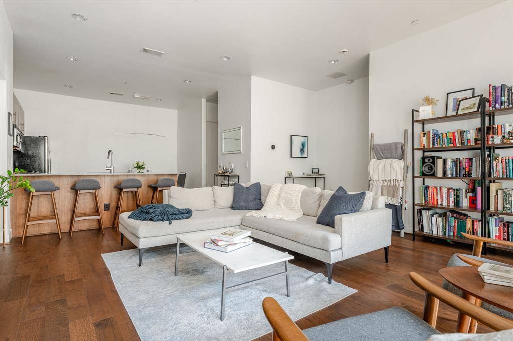 Dallas, TX 75219,3930 Bowser Avenue #11