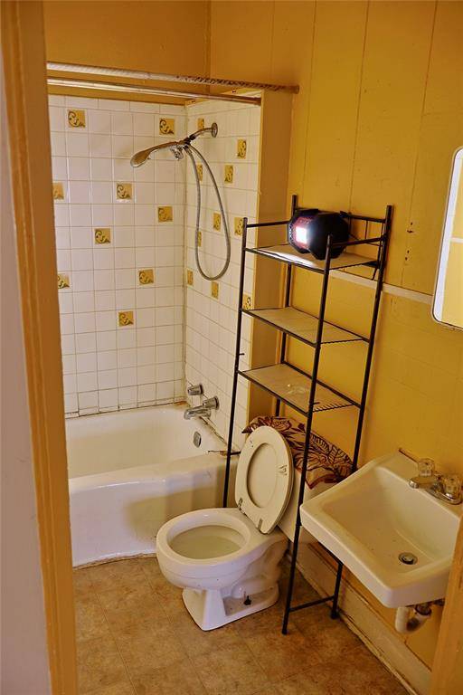 Wichita Falls, TX 76301,1603 Speedway Avenue