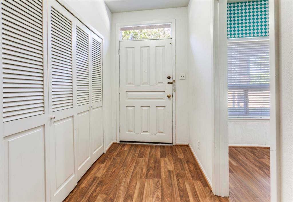 Dallas, TX 75225,7526 W Northwest Highway #2