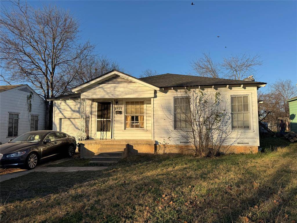 Dallas, TX 75227,6925 Kennison Drive