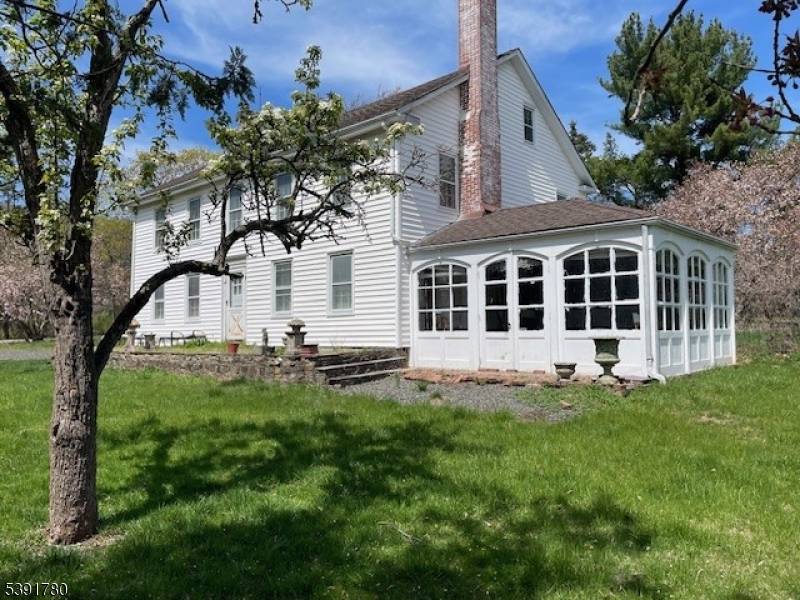 Readington Twp., NJ 08889,11 Creek Rd