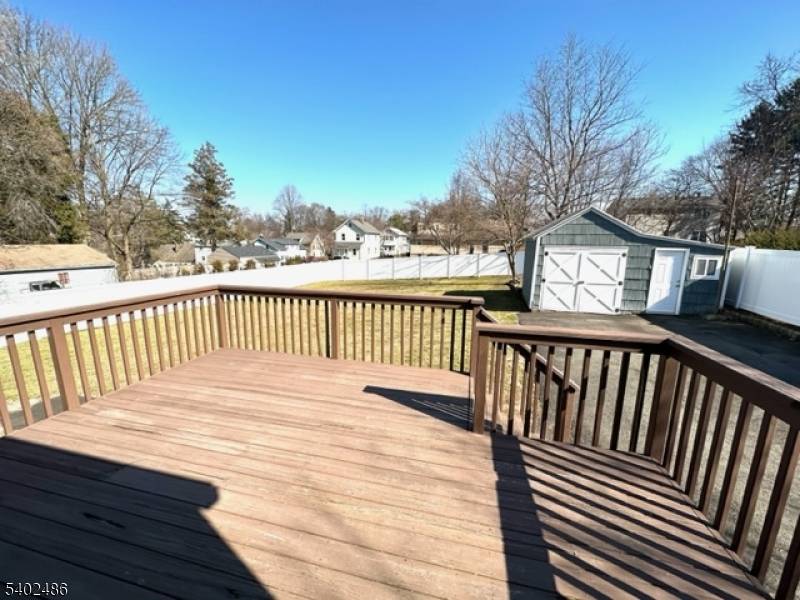 Bernardsville Boro, NJ 07924,26 Garibaldi St