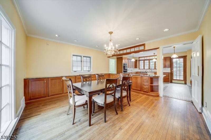 South Orange Village Twp., NJ 07079,74 Duffield Dr