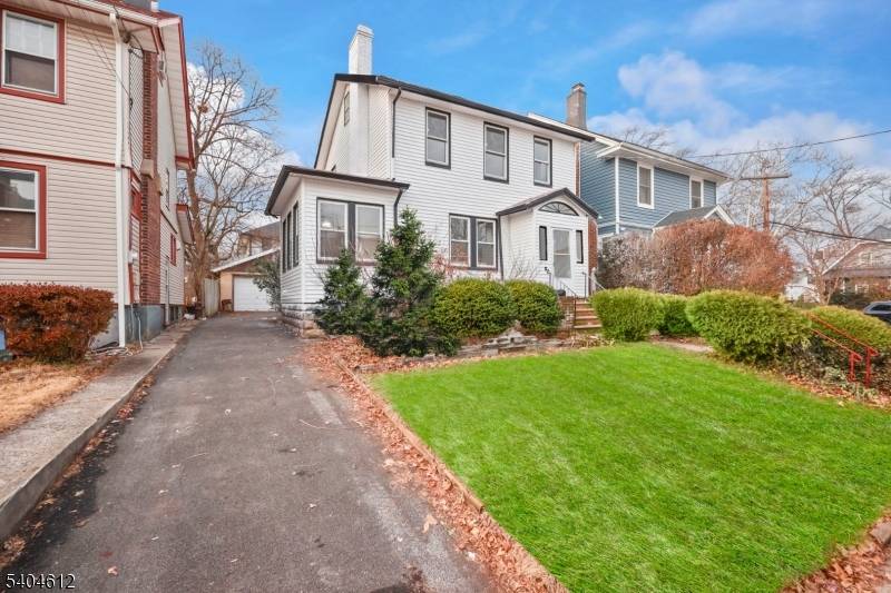 Newark City, NJ 07106,21 Eastern Pkwy