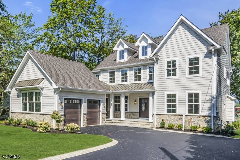 Madison Boro, NJ 07940,142 Ridgedale Ave