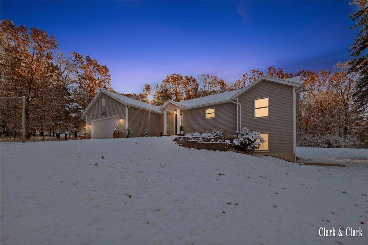 Lowell, MI 49331,992 N Washington ST SE