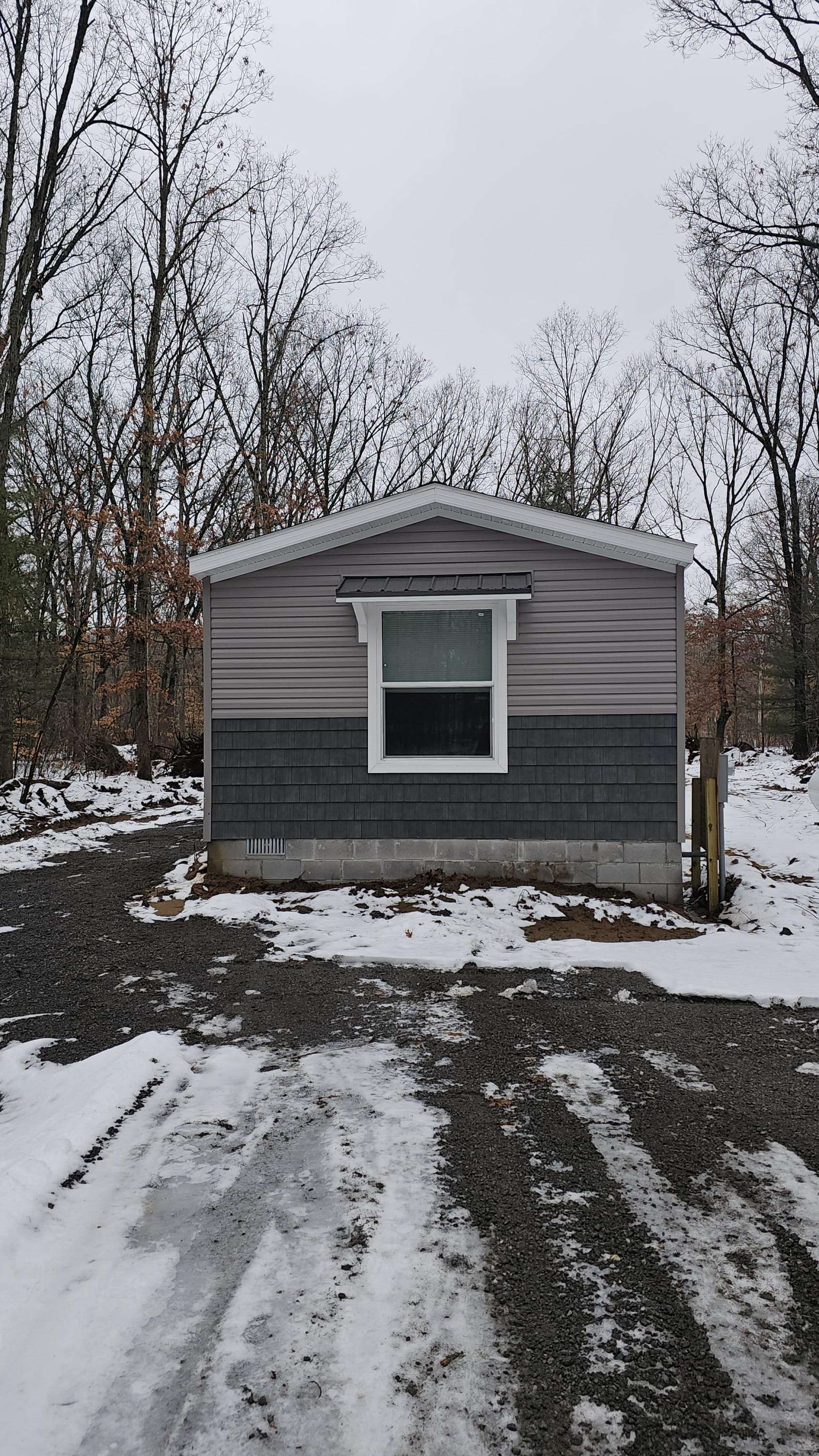 Allegan, MI 49010,4381 Aspen DR