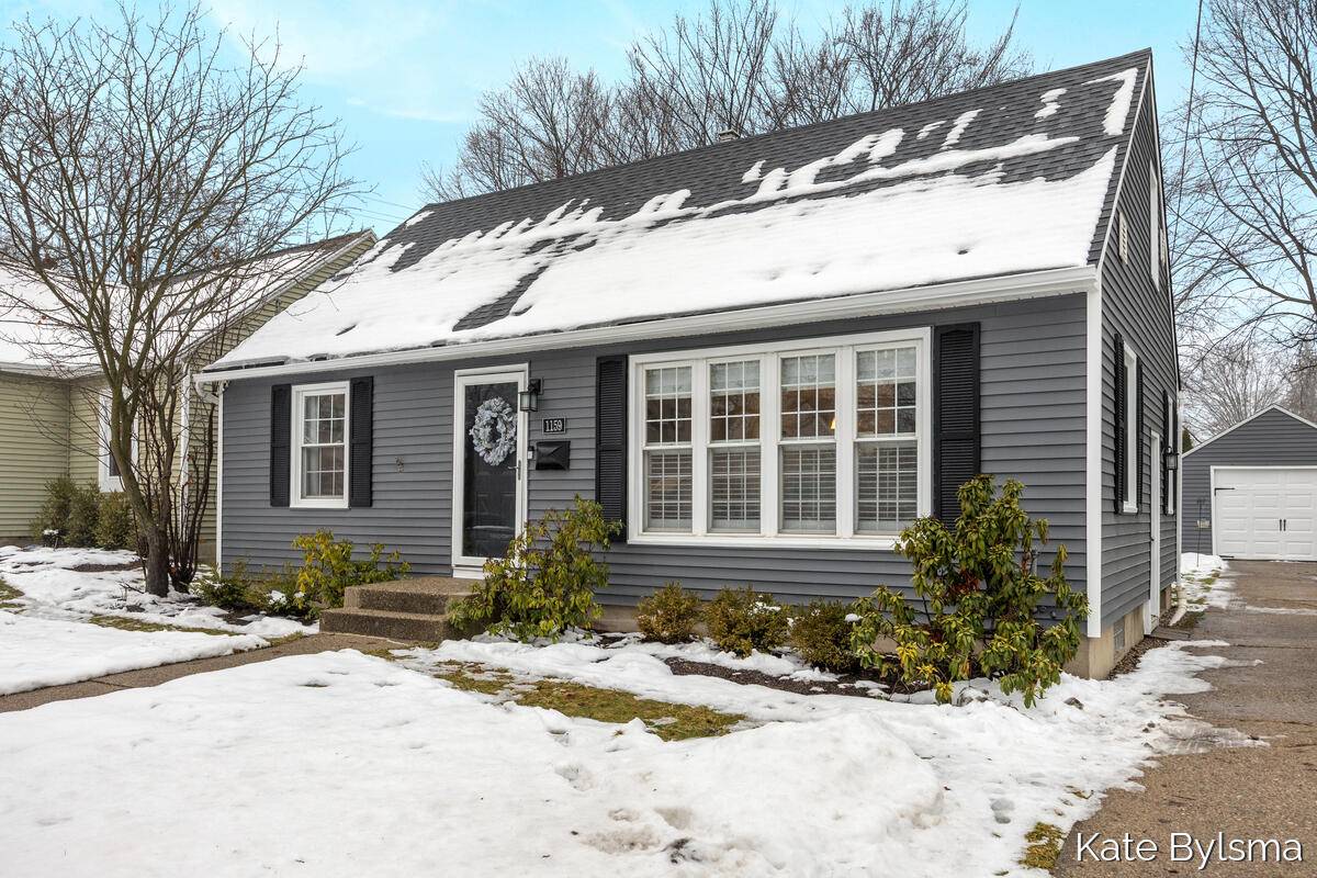 Grand Rapids, MI 49506,1159 Lakeside DR SE