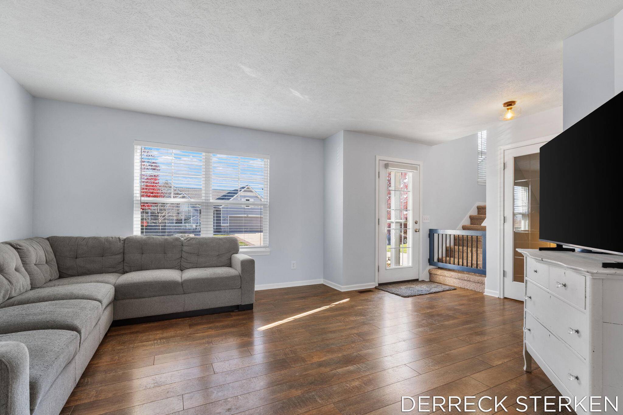 Zeeland, MI 49464,2749 Blue Stem DR