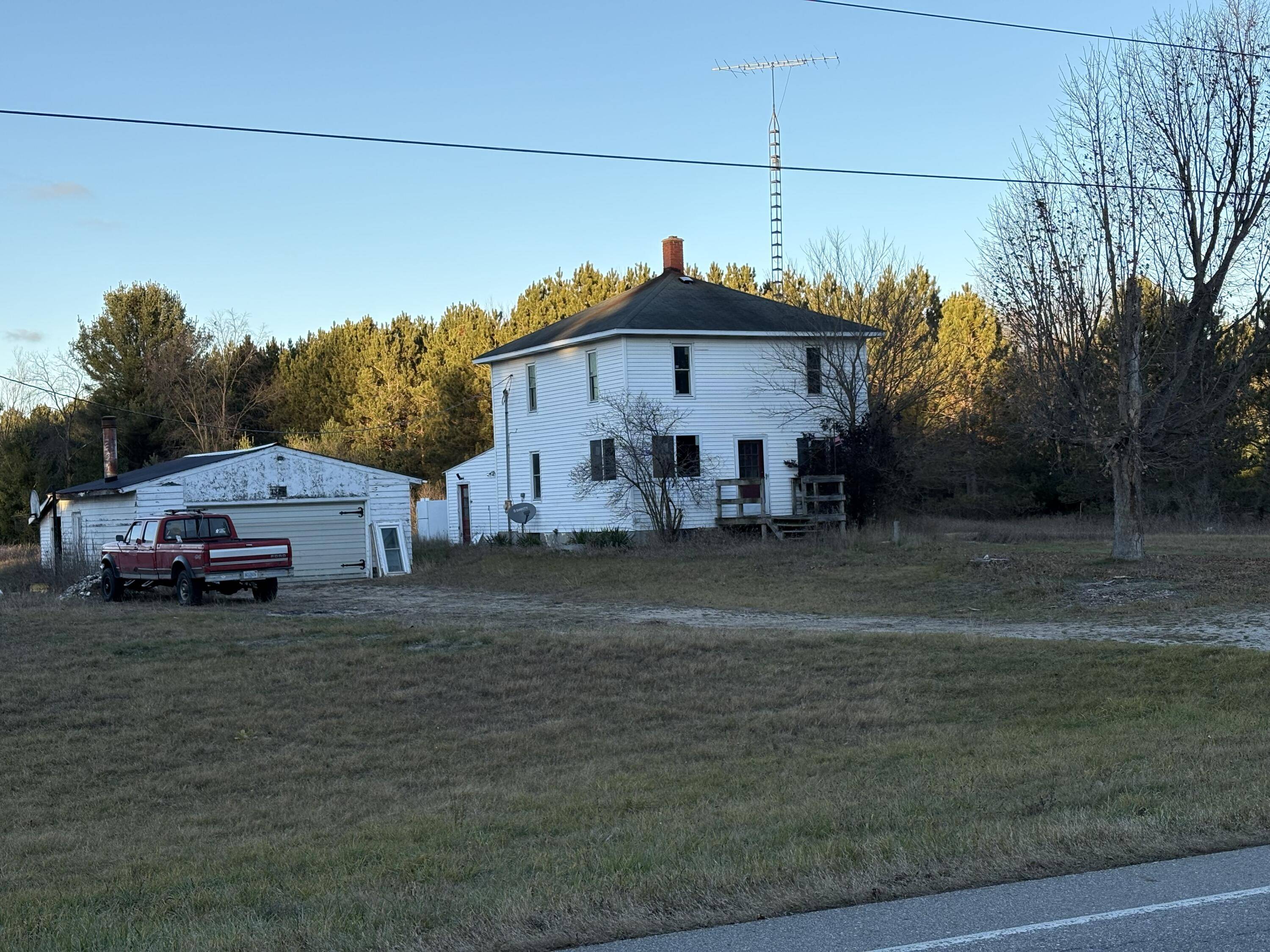 Scottville, MI 49454,1328 W Sugar Grove RD