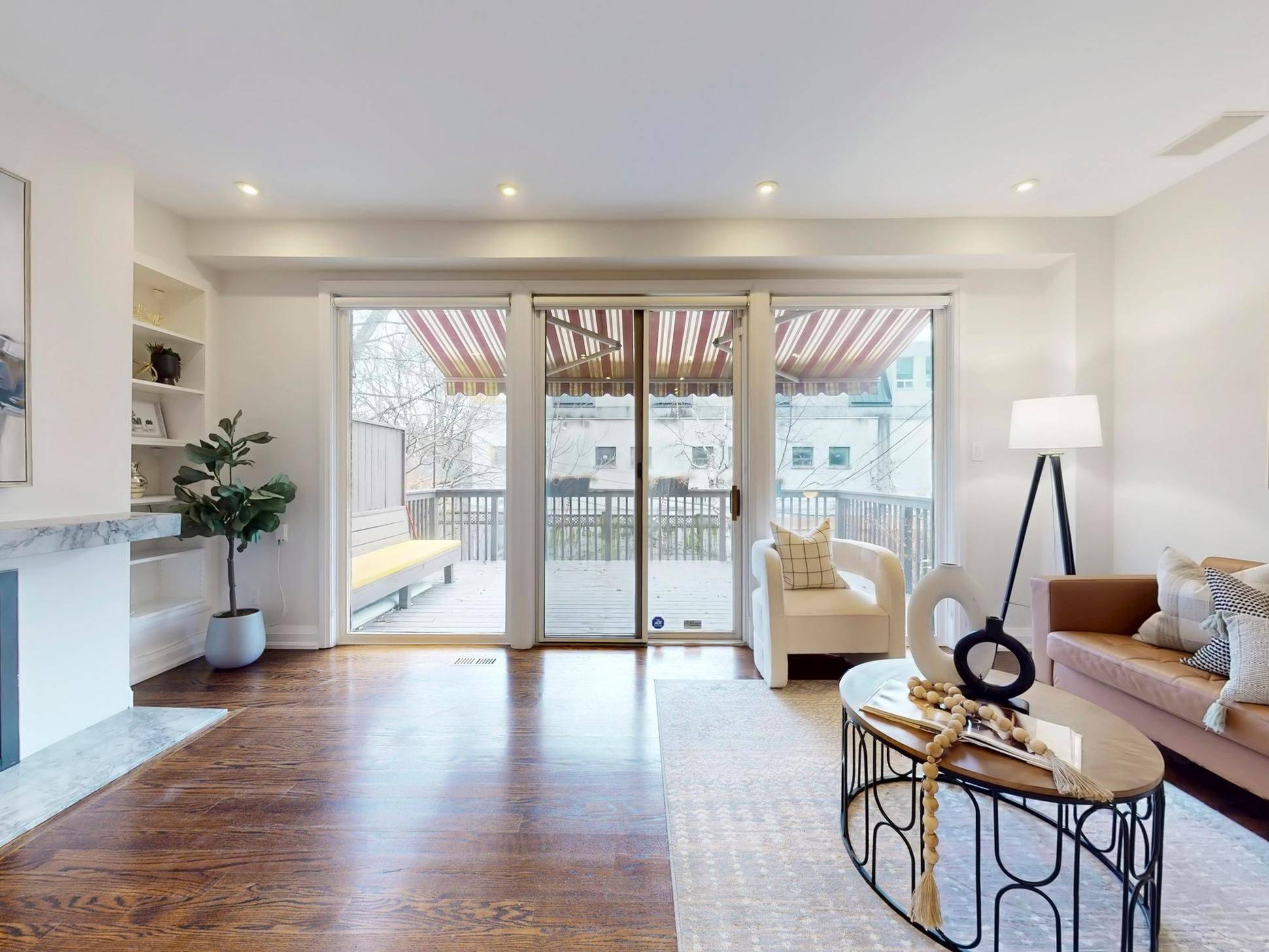 Toronto C02, ON M5R 2A1,47 Melgund RD