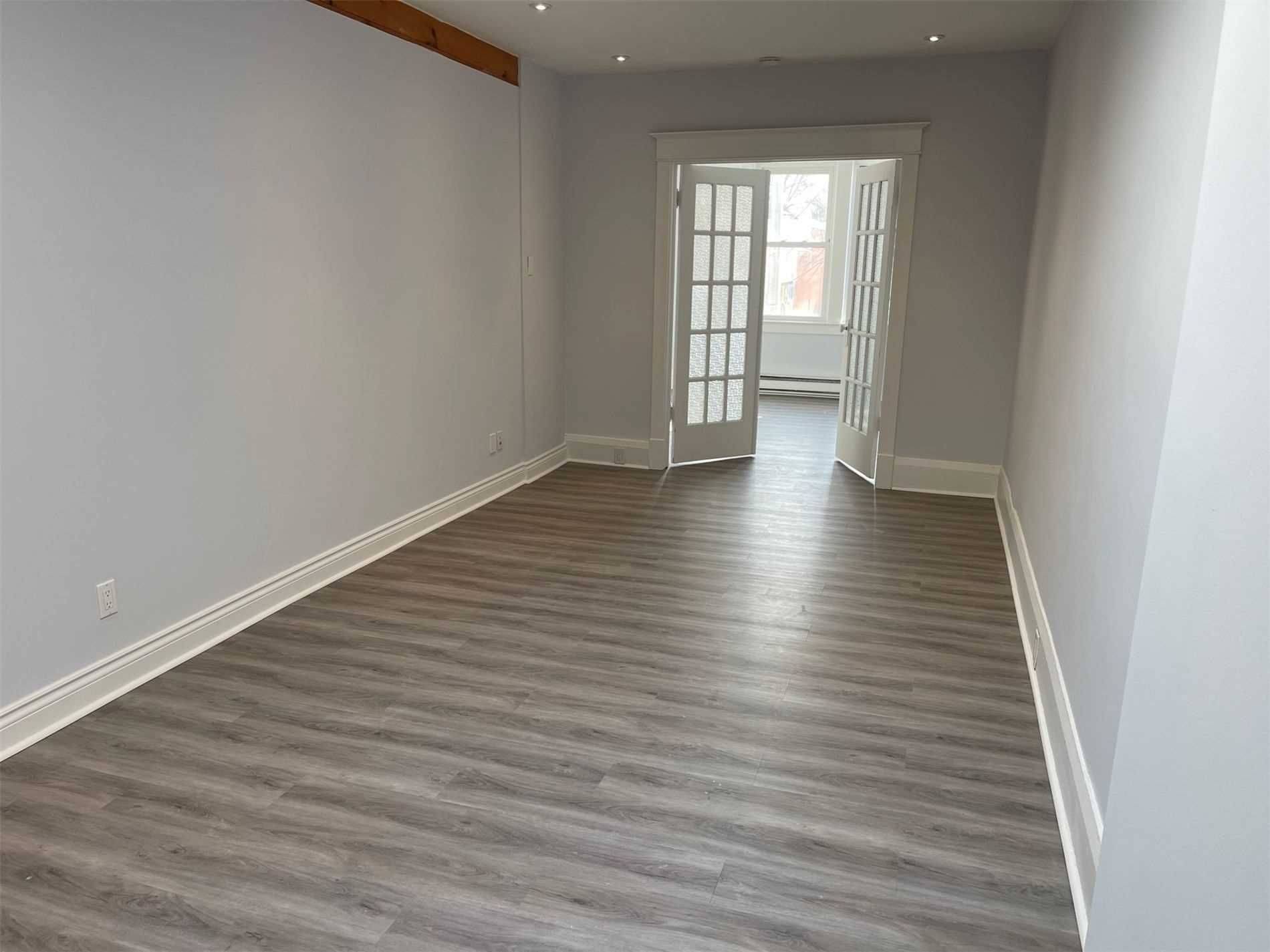 Toronto E02, ON M4C 1K9,2444 Danforth AVE #Upper