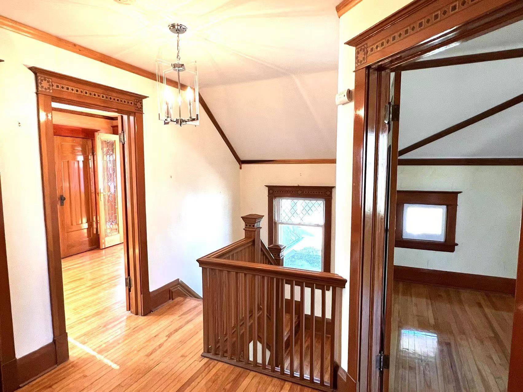 Toronto E07, ON M1S 1N1,12 Lockie AVE