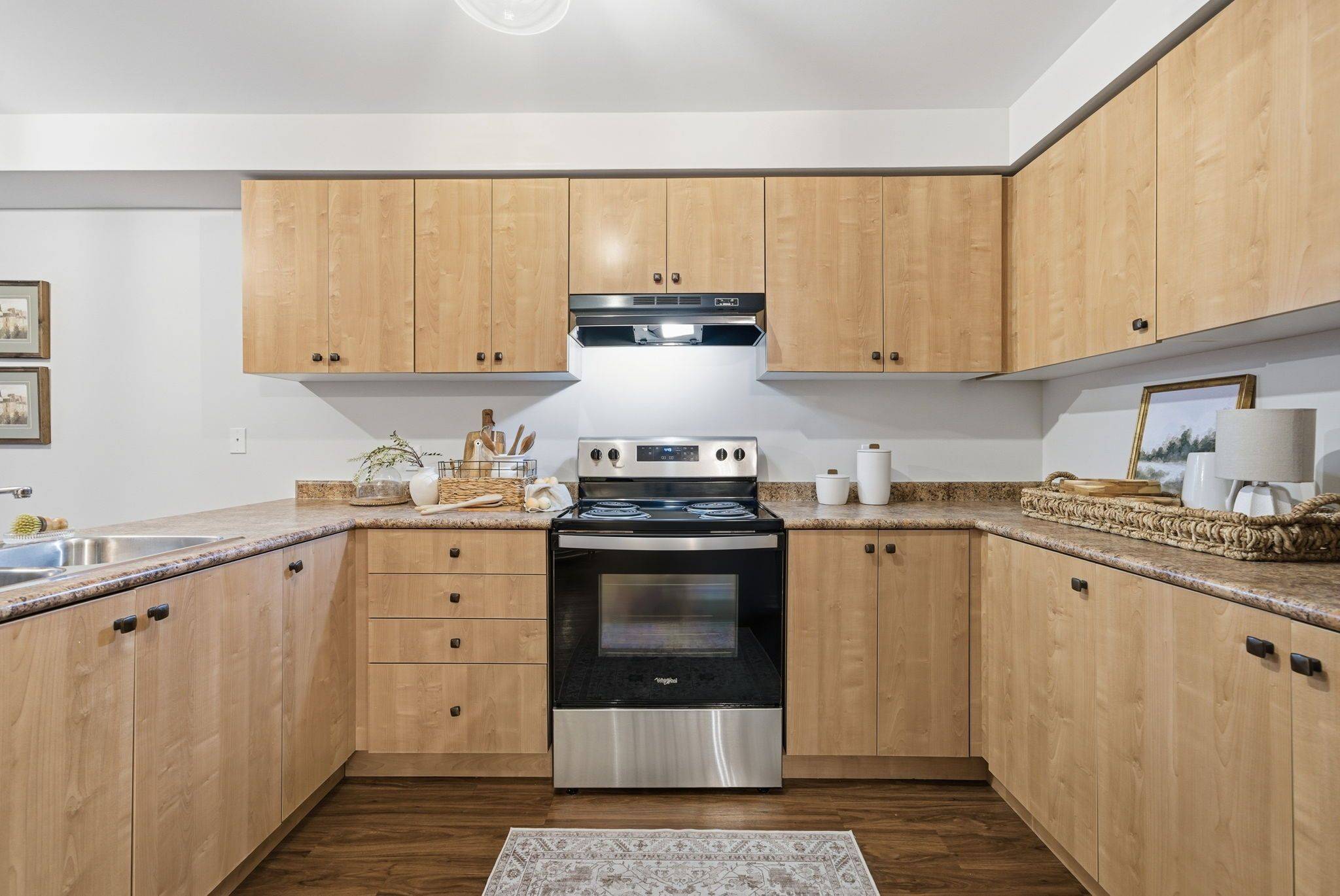 Oshawa, ON L1K 0P8,1280 Harmony RD N #2