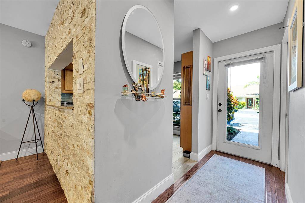 Oakland Park, FL 33309,3084 S Oakland Forest Dr #1403