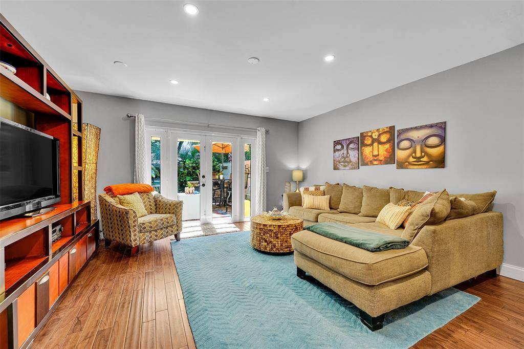 Oakland Park, FL 33309,3084 S Oakland Forest Dr #1403