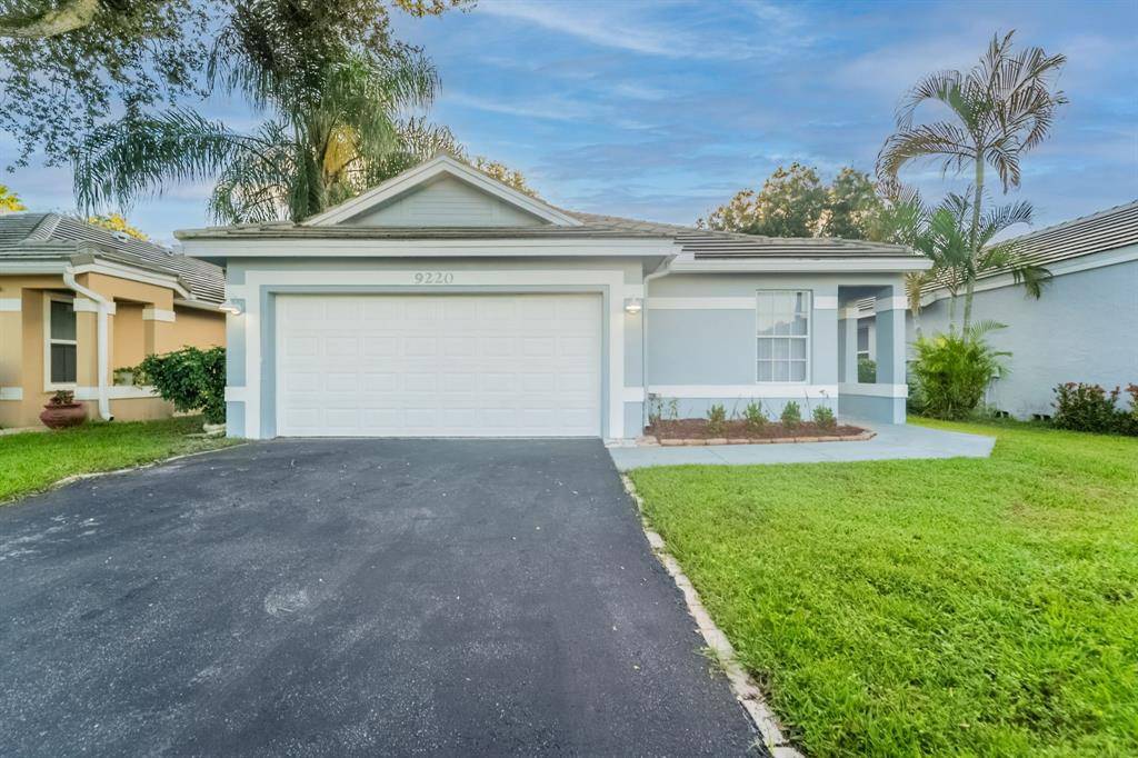 Davie, FL 33328,9220 Arborwood Cir