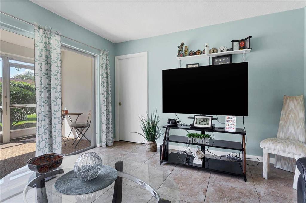 Lighthouse Point, FL 33064,2160 NE 36th St #36