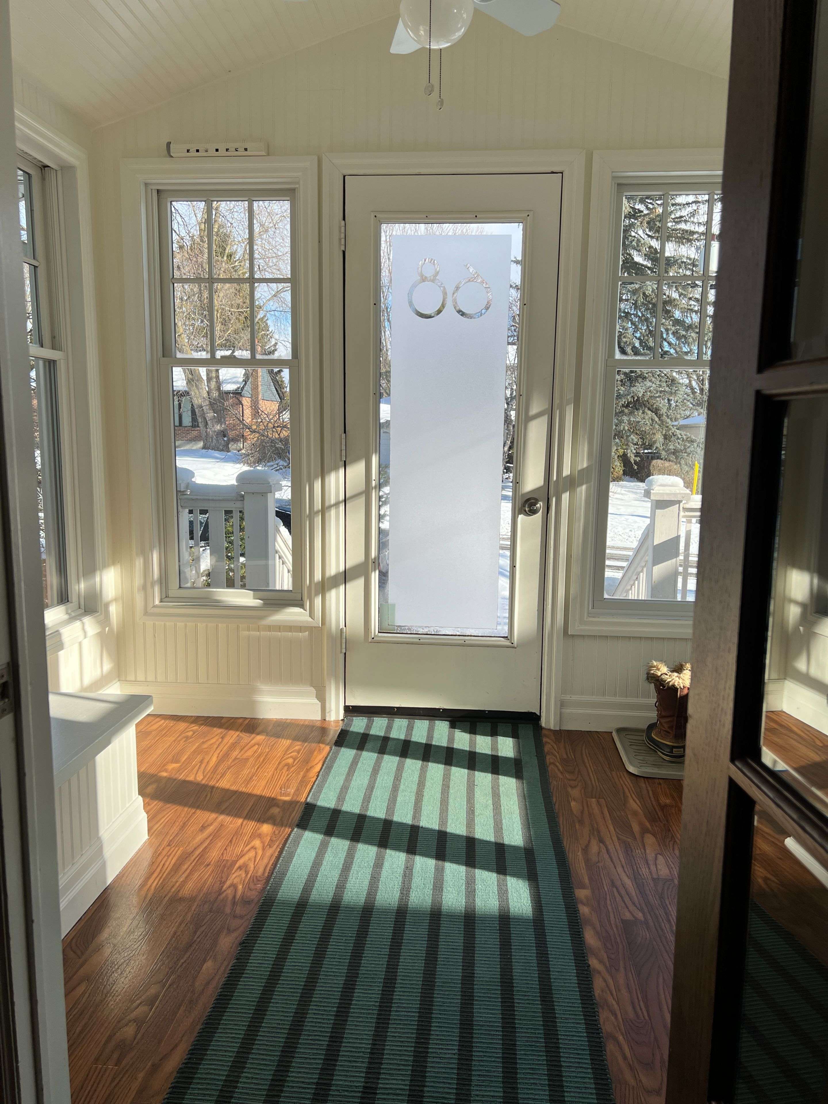 Newmarket, ON L3Y 4H9,68 Hillview DR