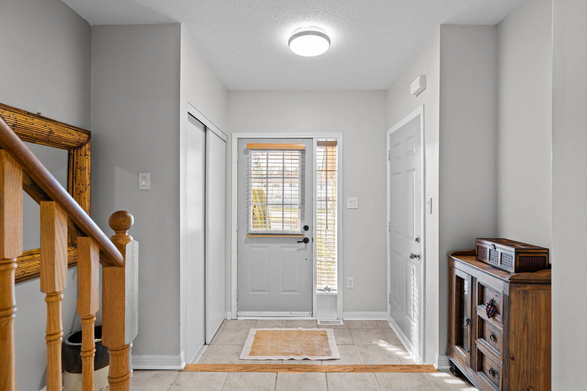 Barrie, ON L4N 9Y6,359 FERNDALE DR S