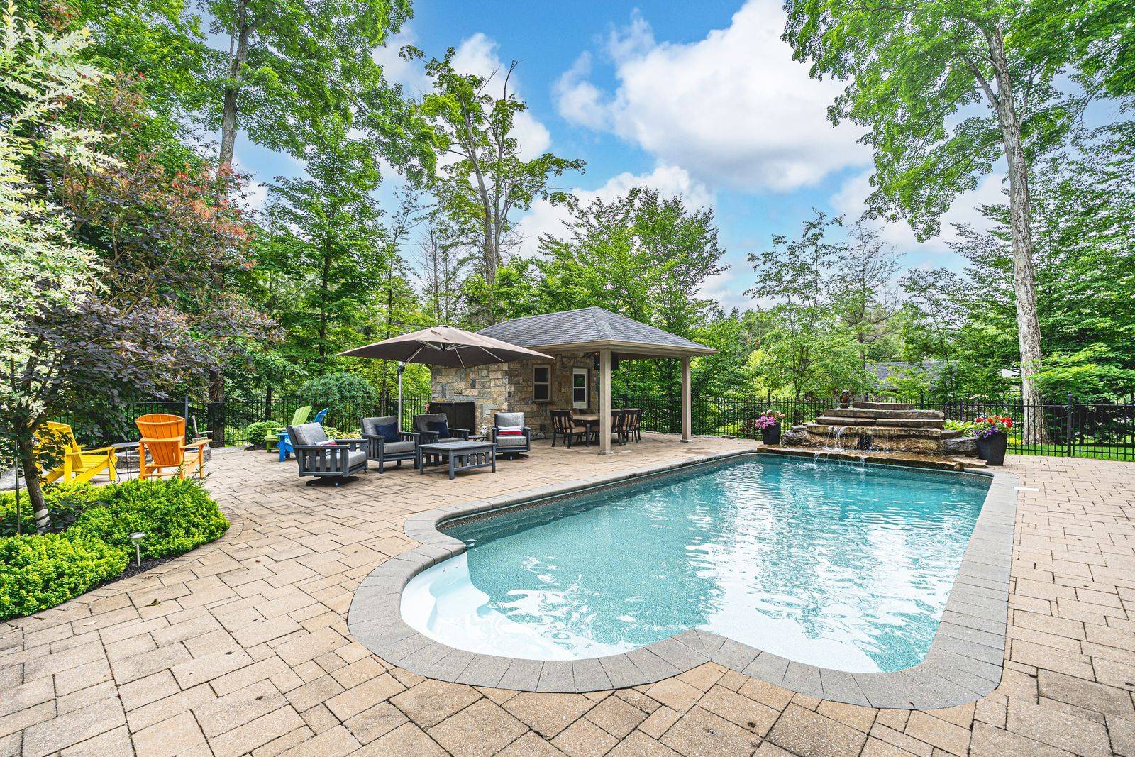 Springwater, ON L9X 0K1,32 Gallagher CRES