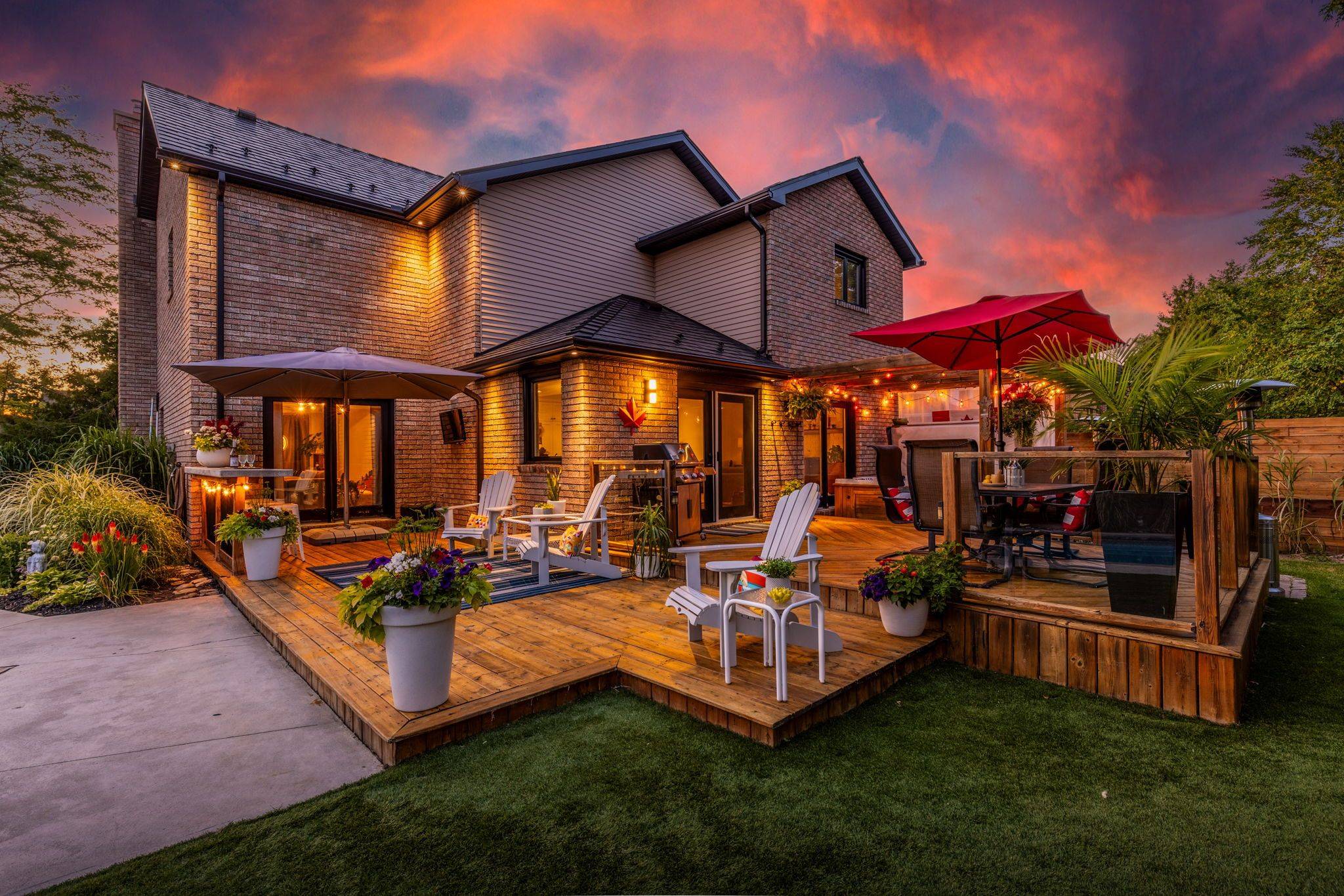 Collingwood, ON L9Y 4R7,8 Burnside CT