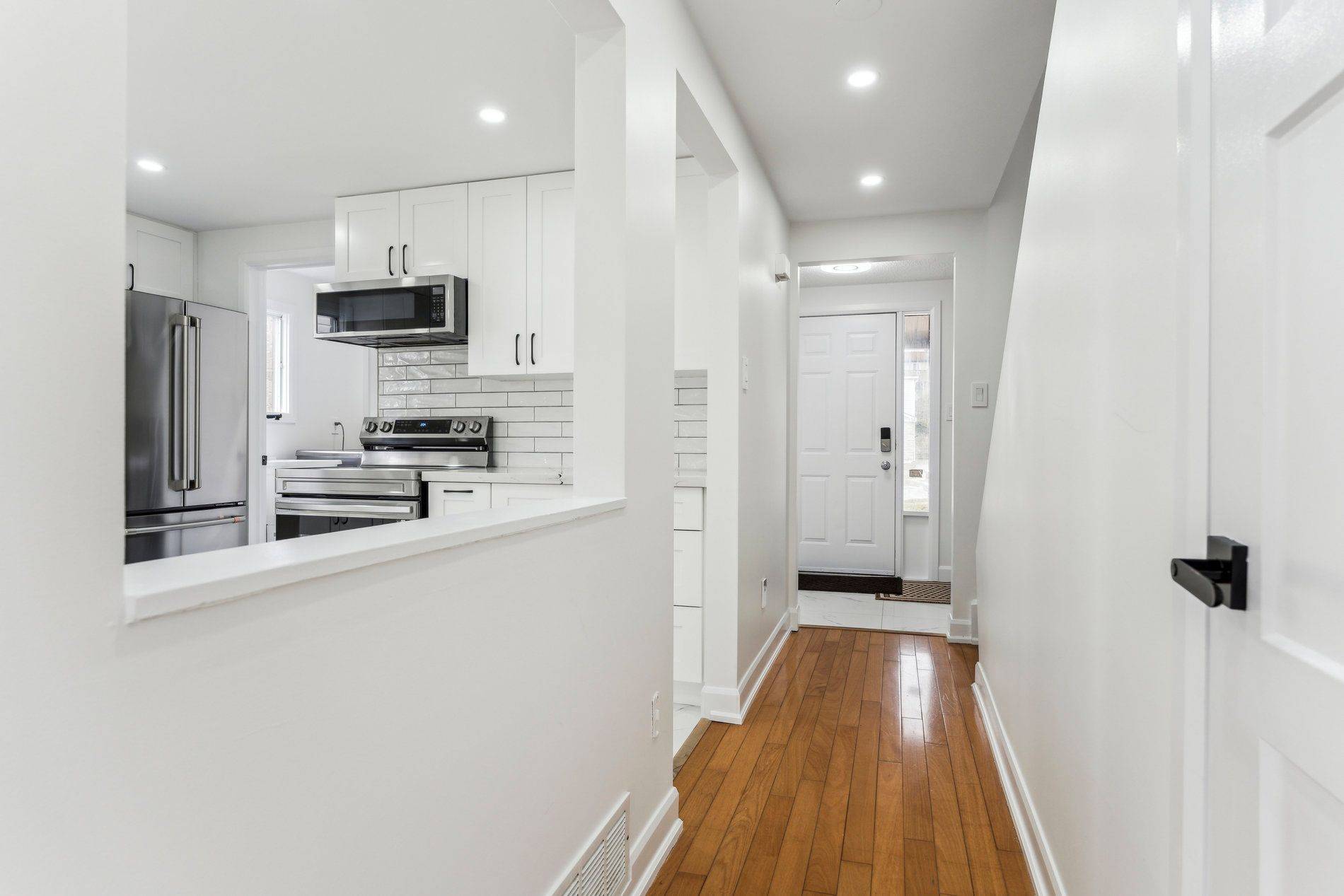 Barrie, ON L4N 5A5,55 Browning TRL