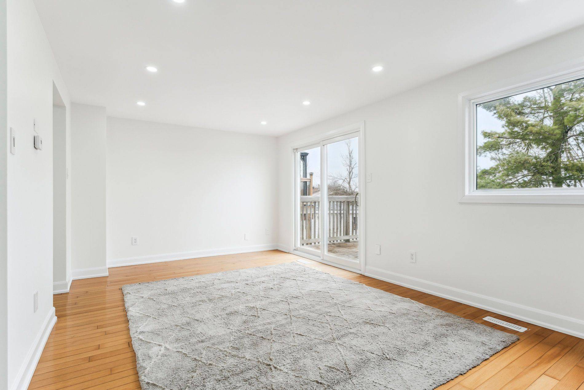 Barrie, ON L4N 5A5,55 Browning TRL