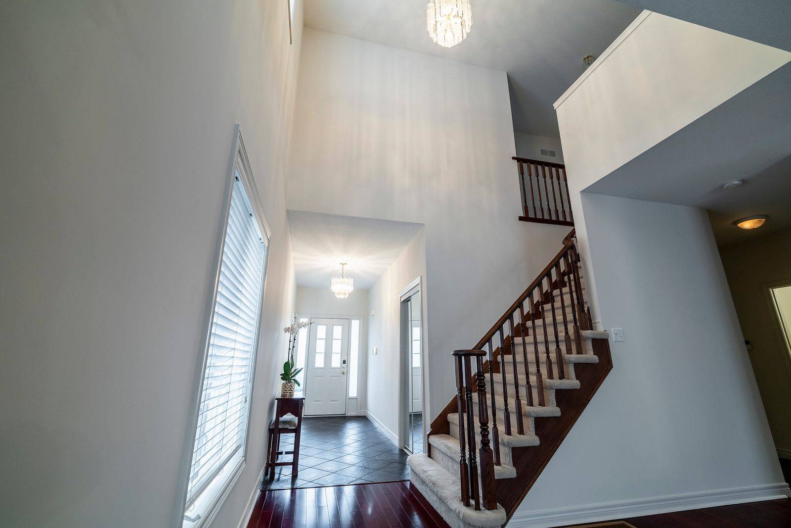 Burlington, ON L7L 7H9,2169 Orchard RD S #17