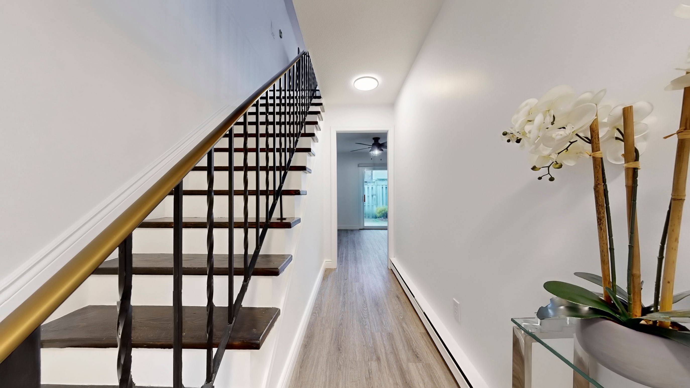 Mississauga, ON L5J 4J7,2440 Bromsgrove RD #77