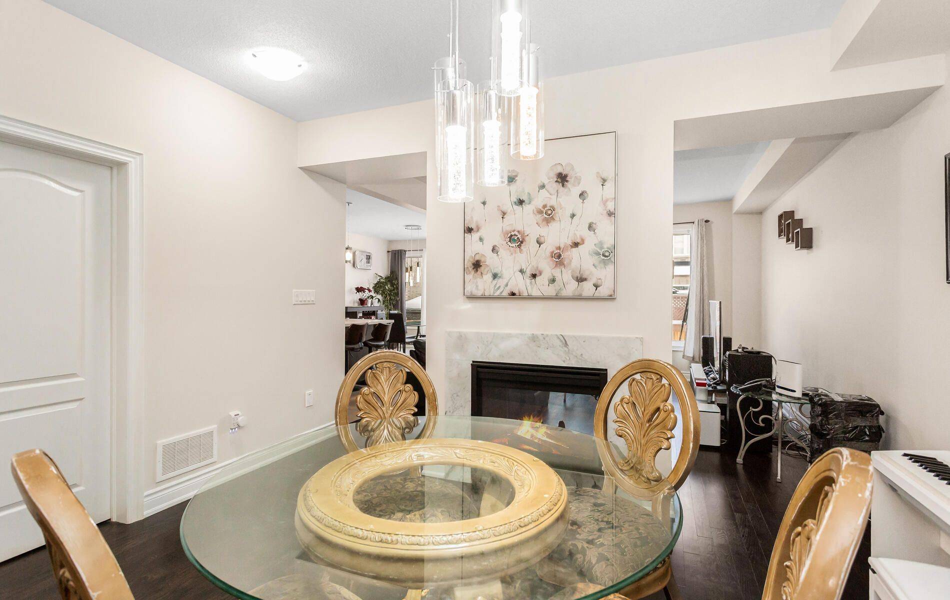 Brampton, ON L6Y 6C2,125 Lionhead Golf RD