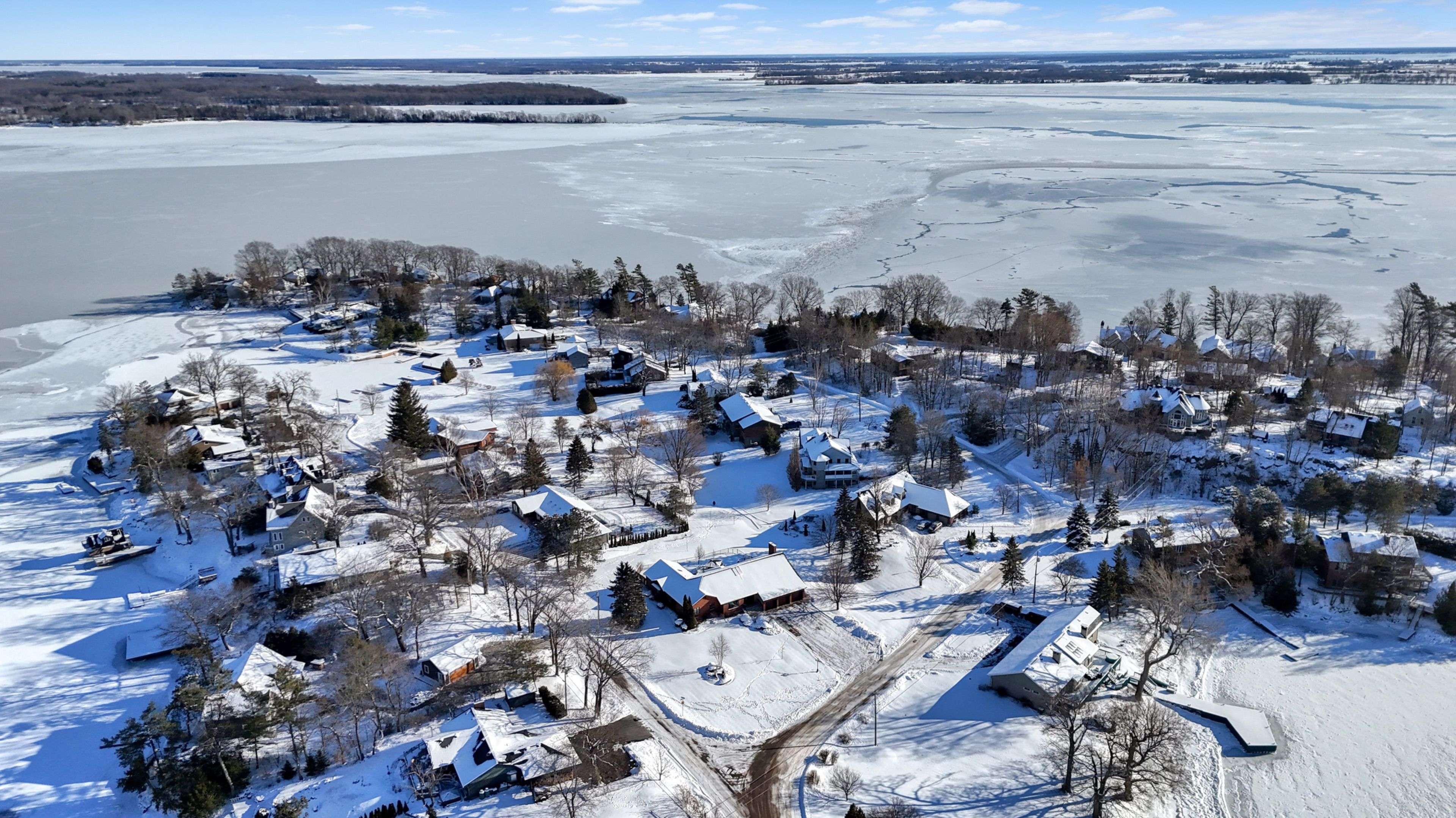 Kingston, ON K7L 2V1,1673 St Lawrence AVE