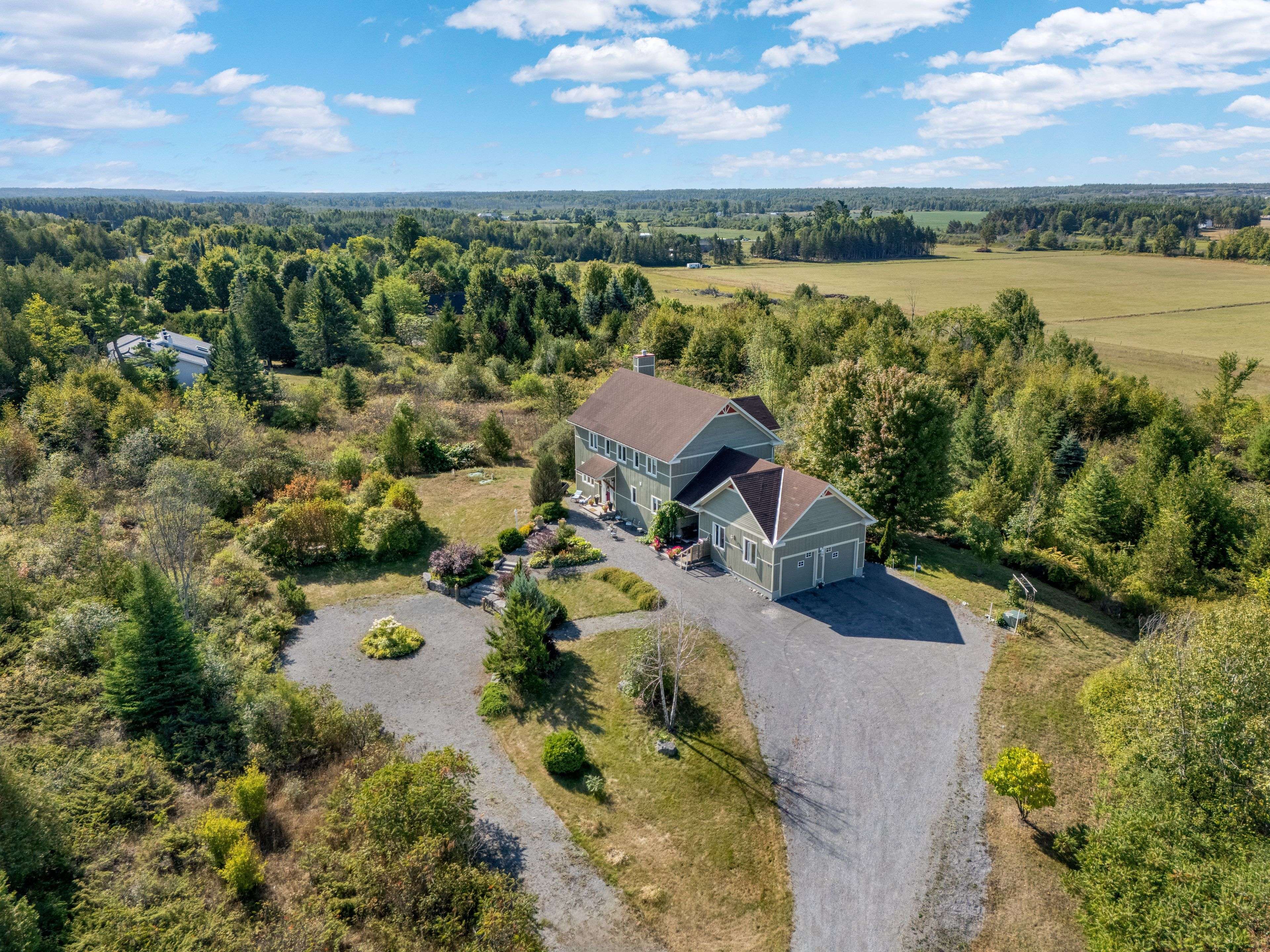 Carp - Huntley Ward, ON K0A 1L0,1757 Corkery RD