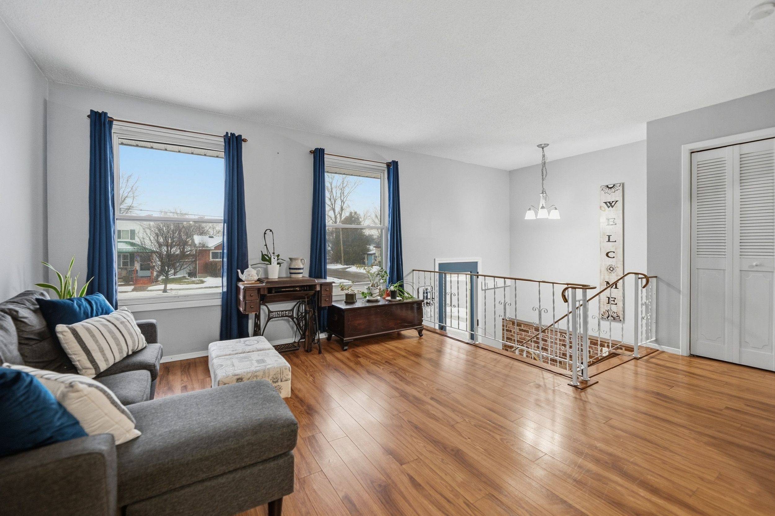 Fort Erie, ON L2A 2E2,92 Lavinia ST