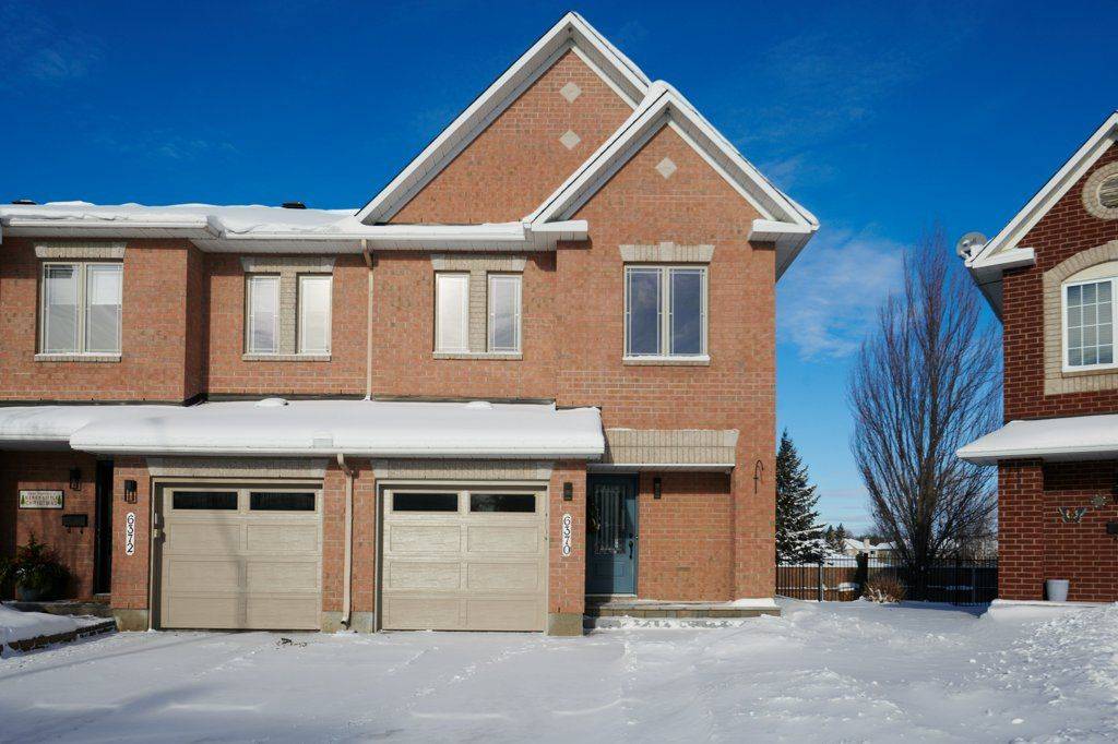 Orleans - Convent Glen And Area, ON K1C 7M3,6370 Sablewood PL