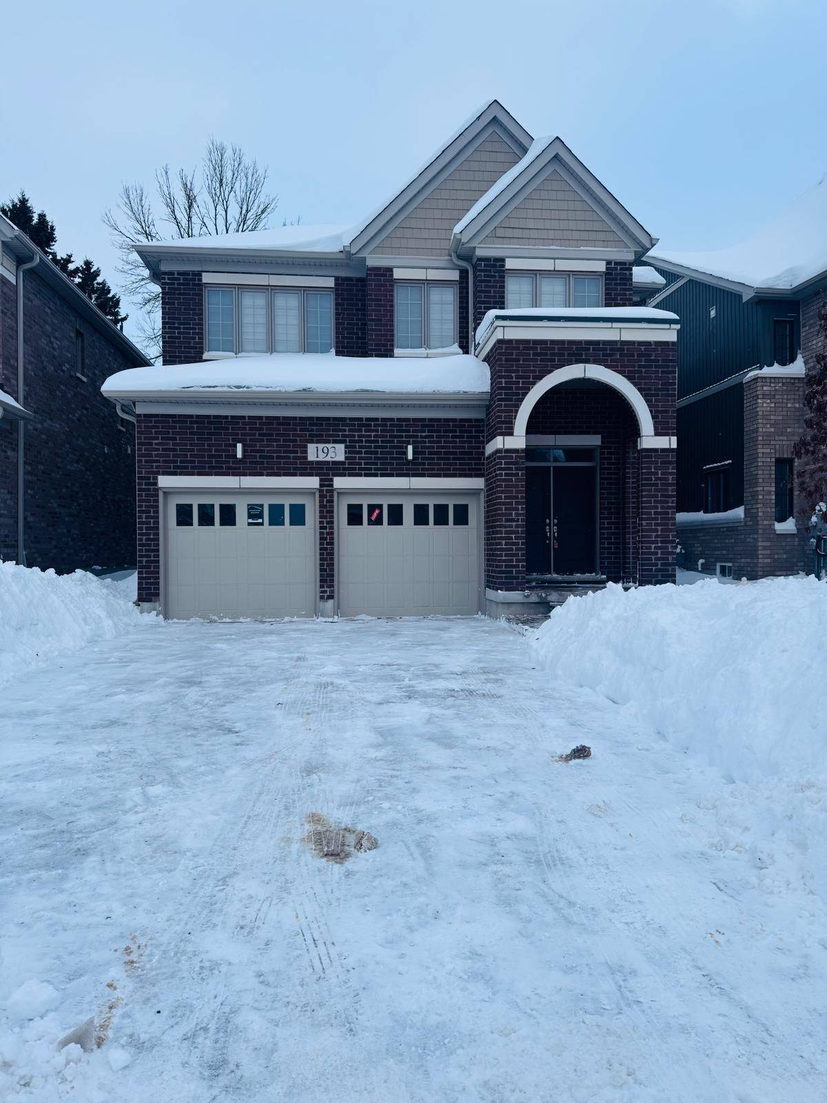 Wellington North, ON N0G 1A0,193 Dingman ST