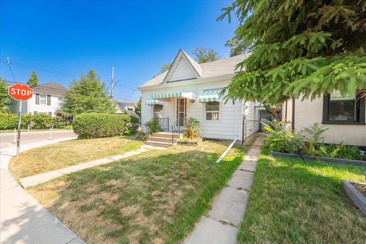 Hamilton, ON L8R 1V3,30 Baker ST