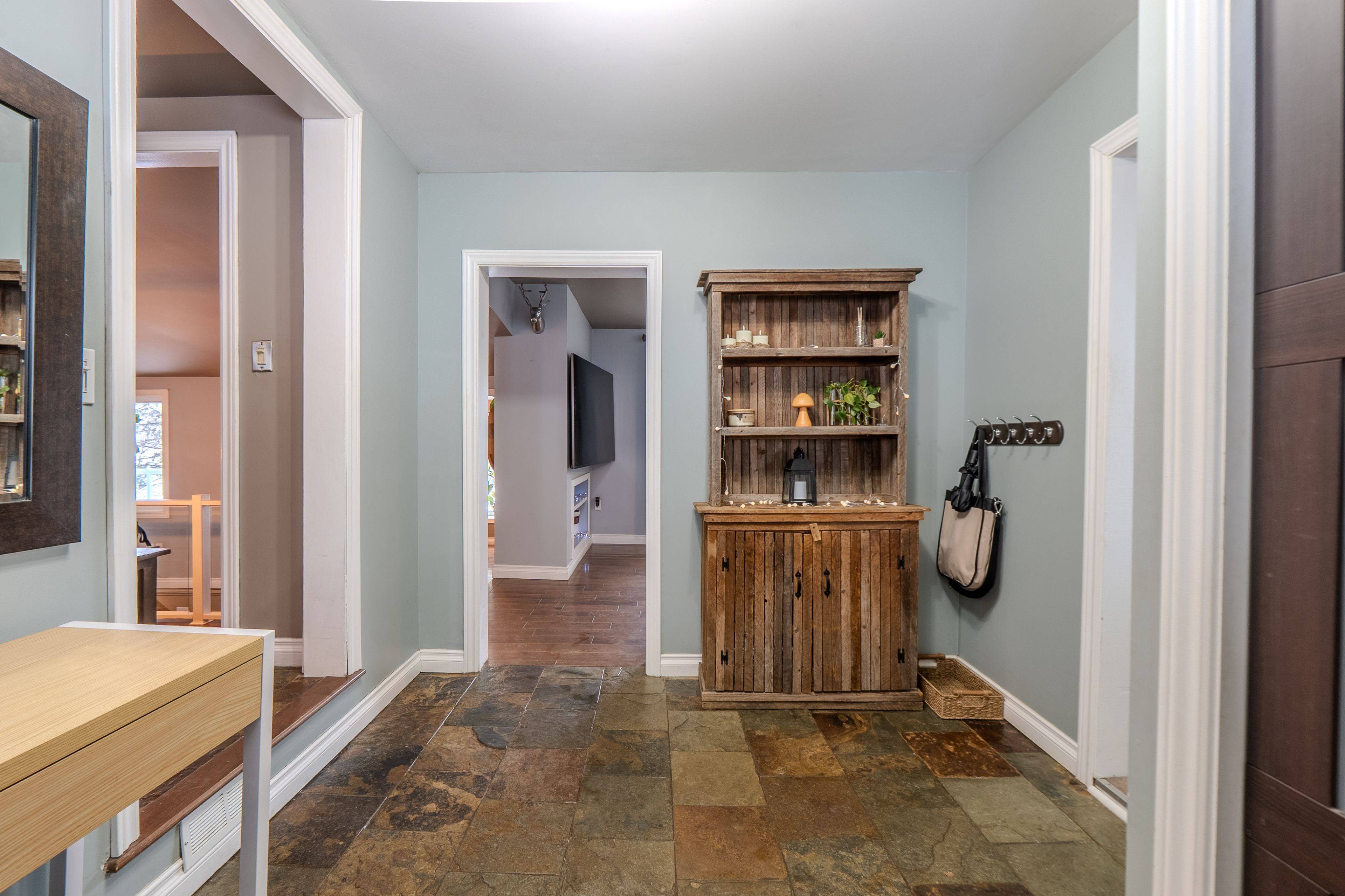 North Bay, ON P1C 0A8,355 Anita AVE