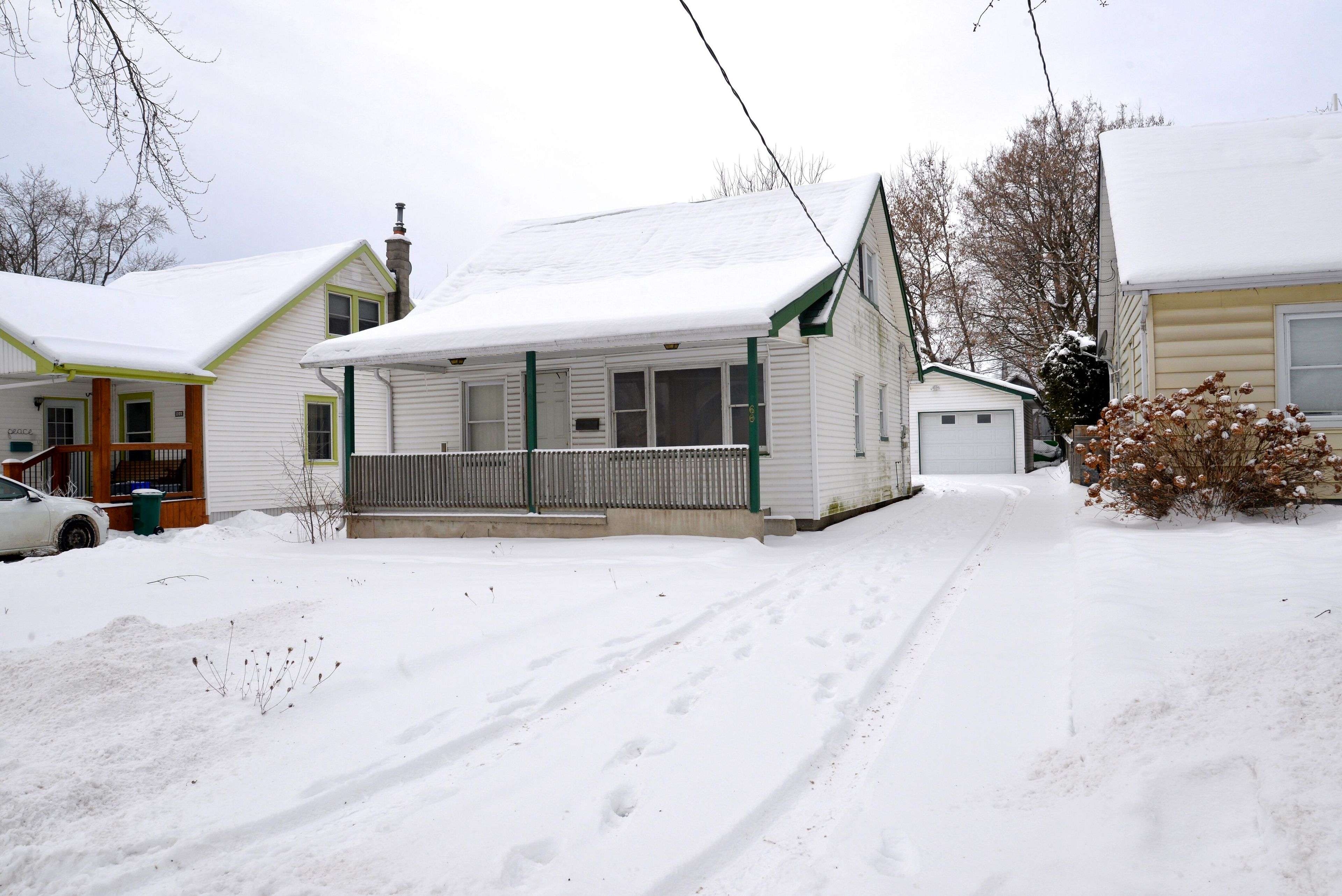 Kingston, ON K7K 4L2,66 Fergus ST