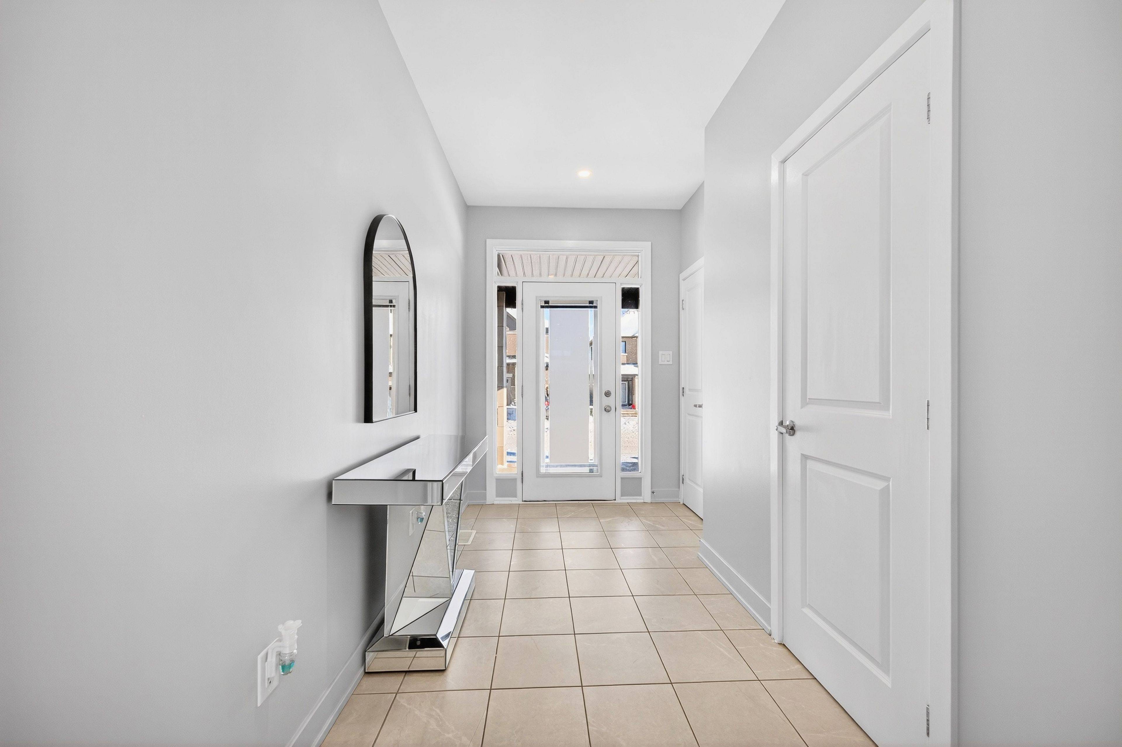 Blossom Park - Airport And Area, ON K1T 0V8,307 Ibanez WALK