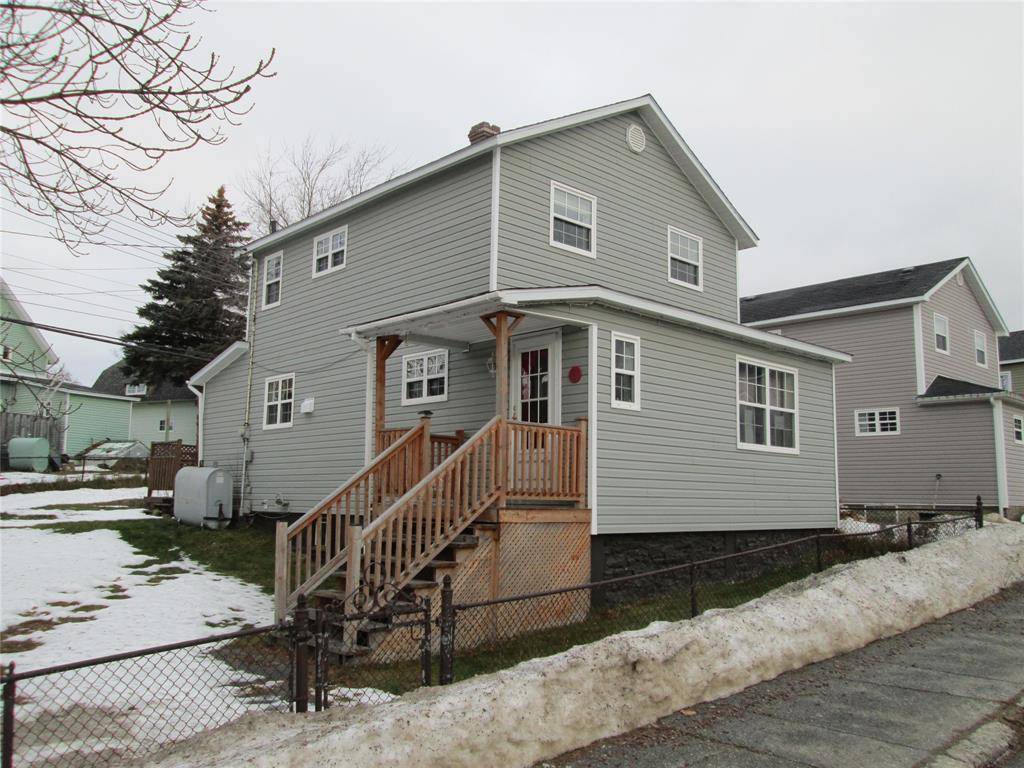 Grand Falls Windsor, NL A2A 2A9,5 Monchy Road