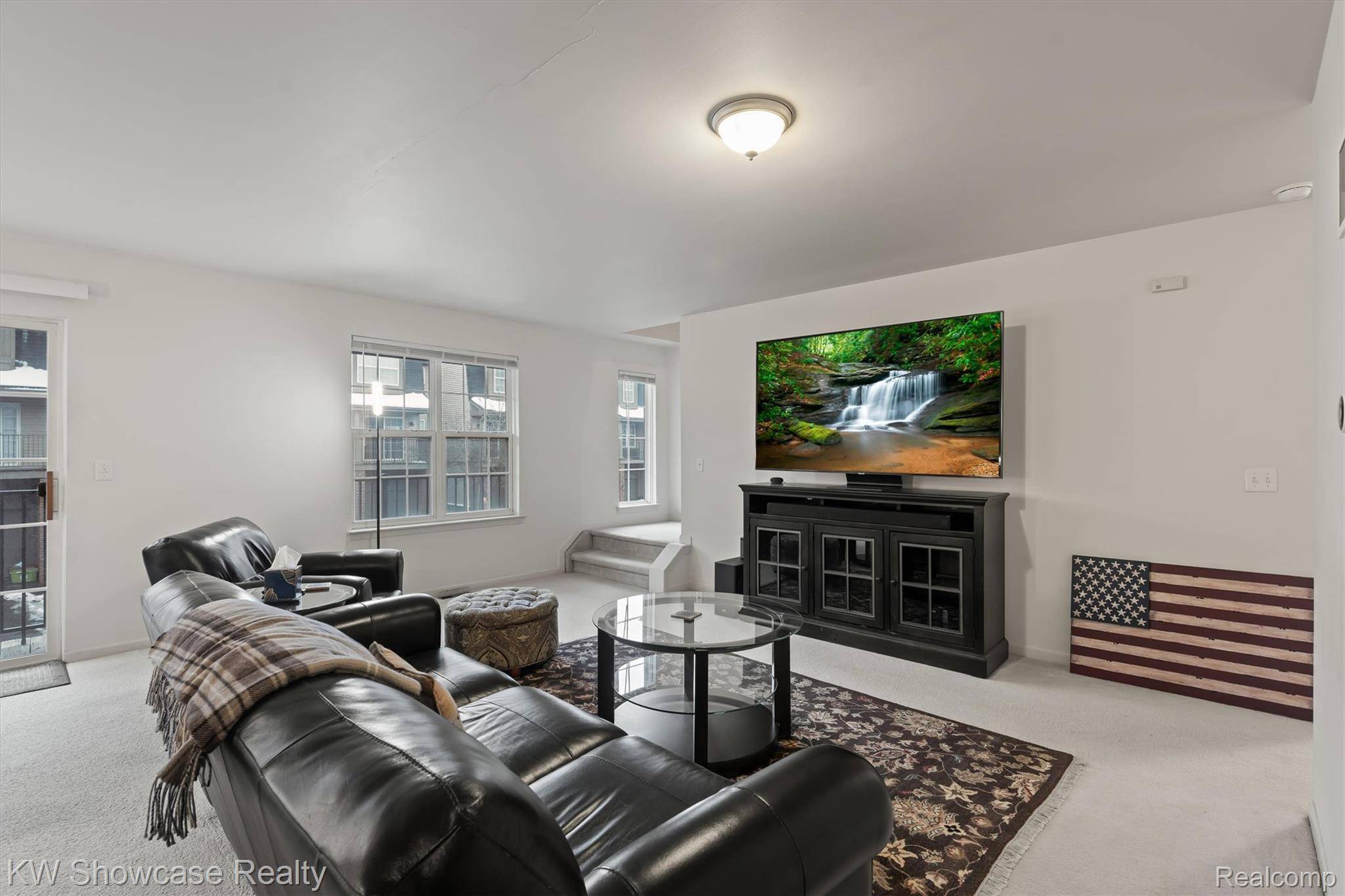 Milford, MI 48381,614 Napa Valley DR #11