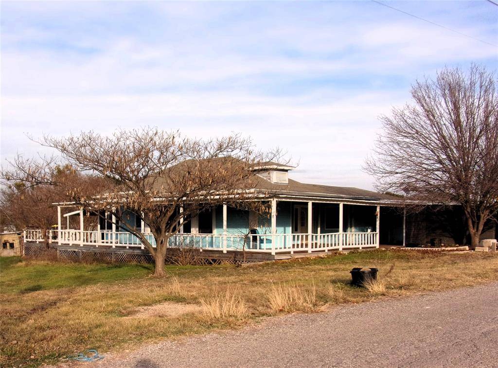 San Saba, TX 76877,325 CR 100