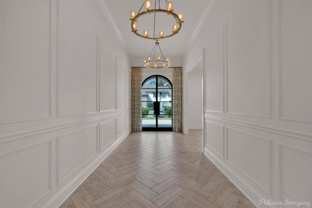 Shreveport, LA 71106,407 Oakwood Trace Court