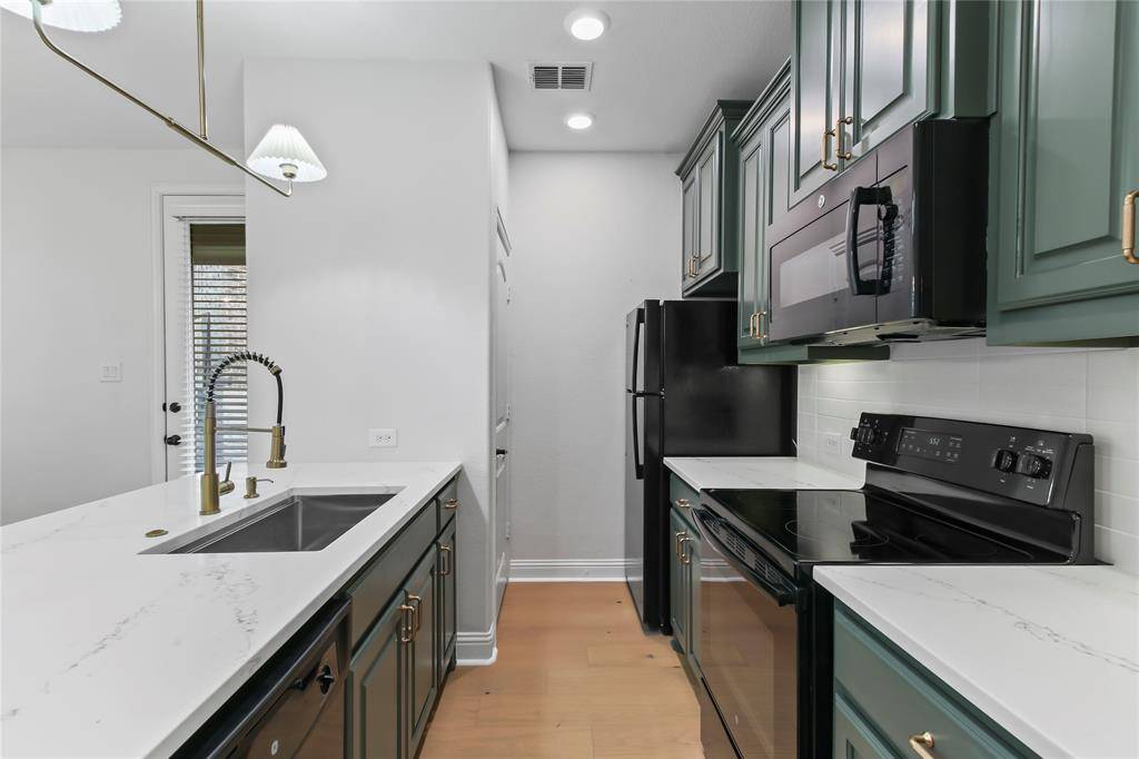 Celina, TX 75078,2749 Boulder Creek Street