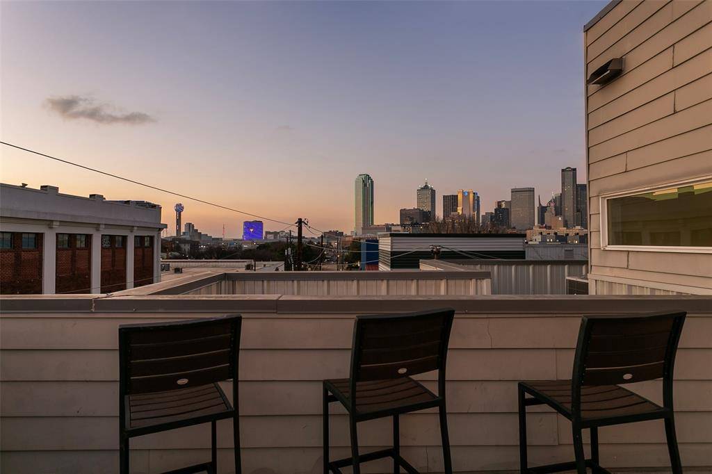 Dallas, TX 75215,1205 Hyde Court