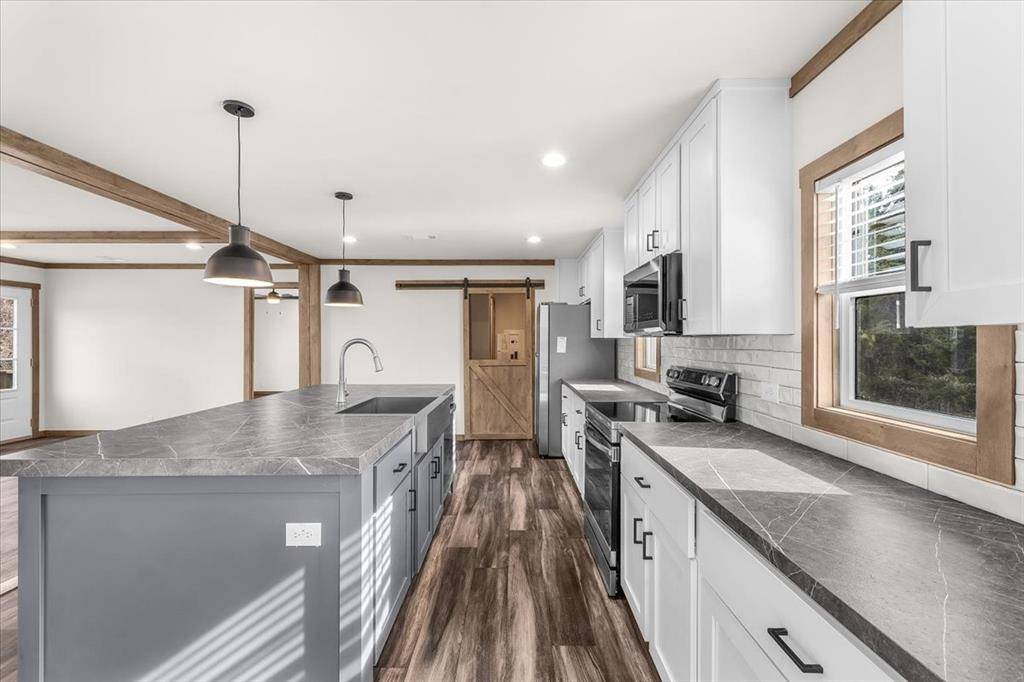 Joshua, TX 76058,5824 Thousand Oaks Drive