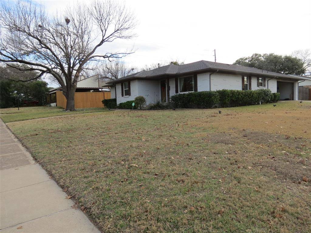 Dallas, TX 75218,11425 Lochwood
