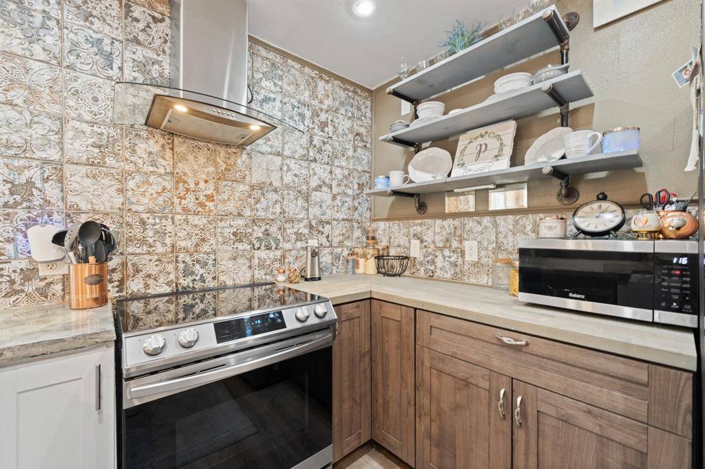 Joshua, TX 76058,2516 Brushy Nob Drive